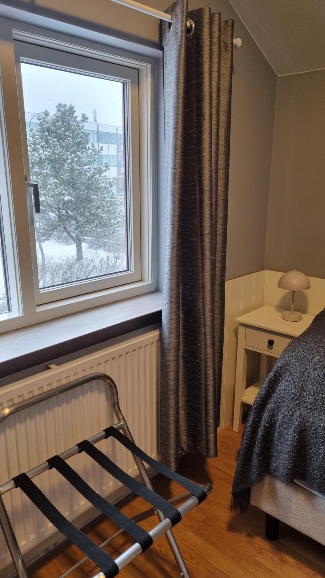 Fornilaekur Guesthouse เบลินดือออส ภายนอก รูปภาพ